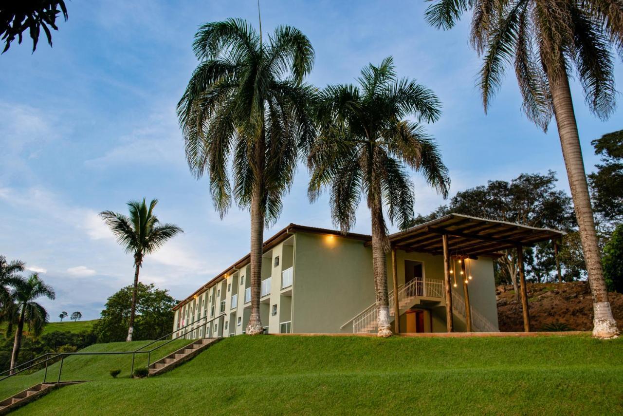 سيرا نيجرا Hotel Fazenda Vale Da Cachoeira المظهر الخارجي الصورة